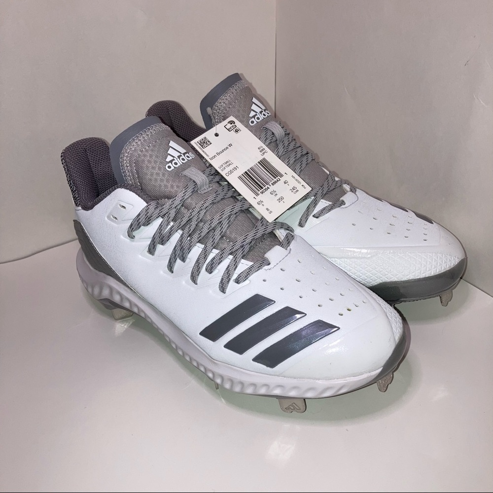 Adidas Icon Bounce Womens cleats